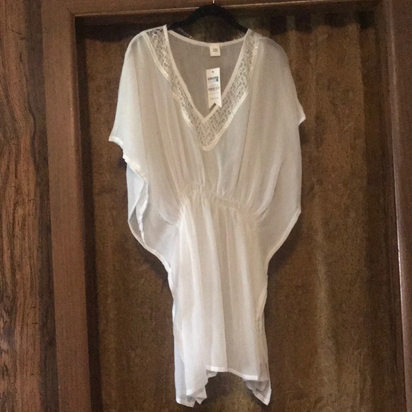 Cover up - Picture 1 of 1